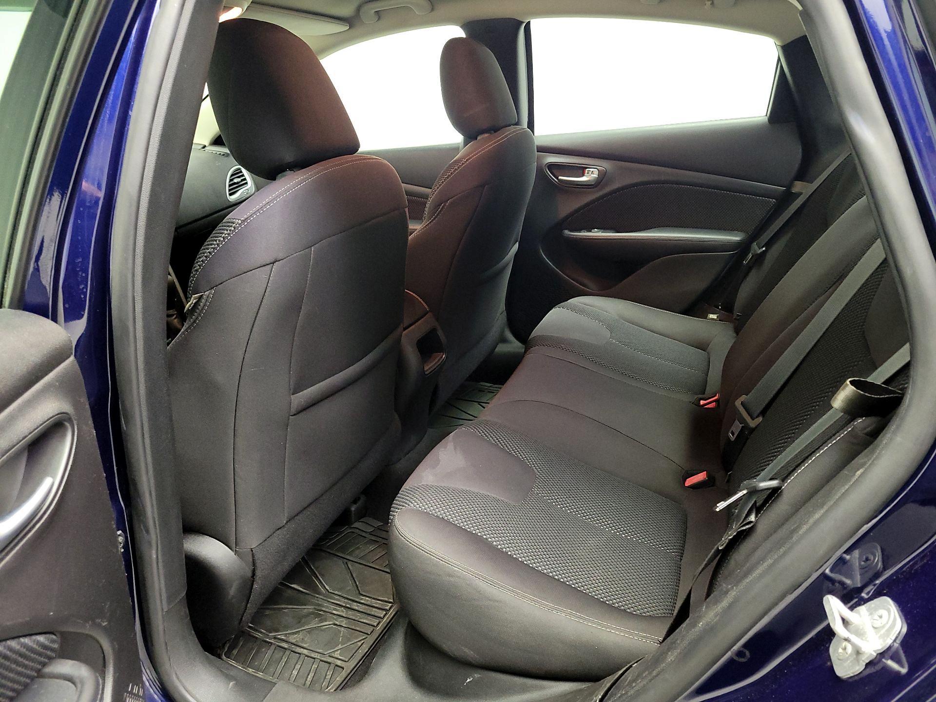 Thumbnail: 2014 Dodge Dart - 18