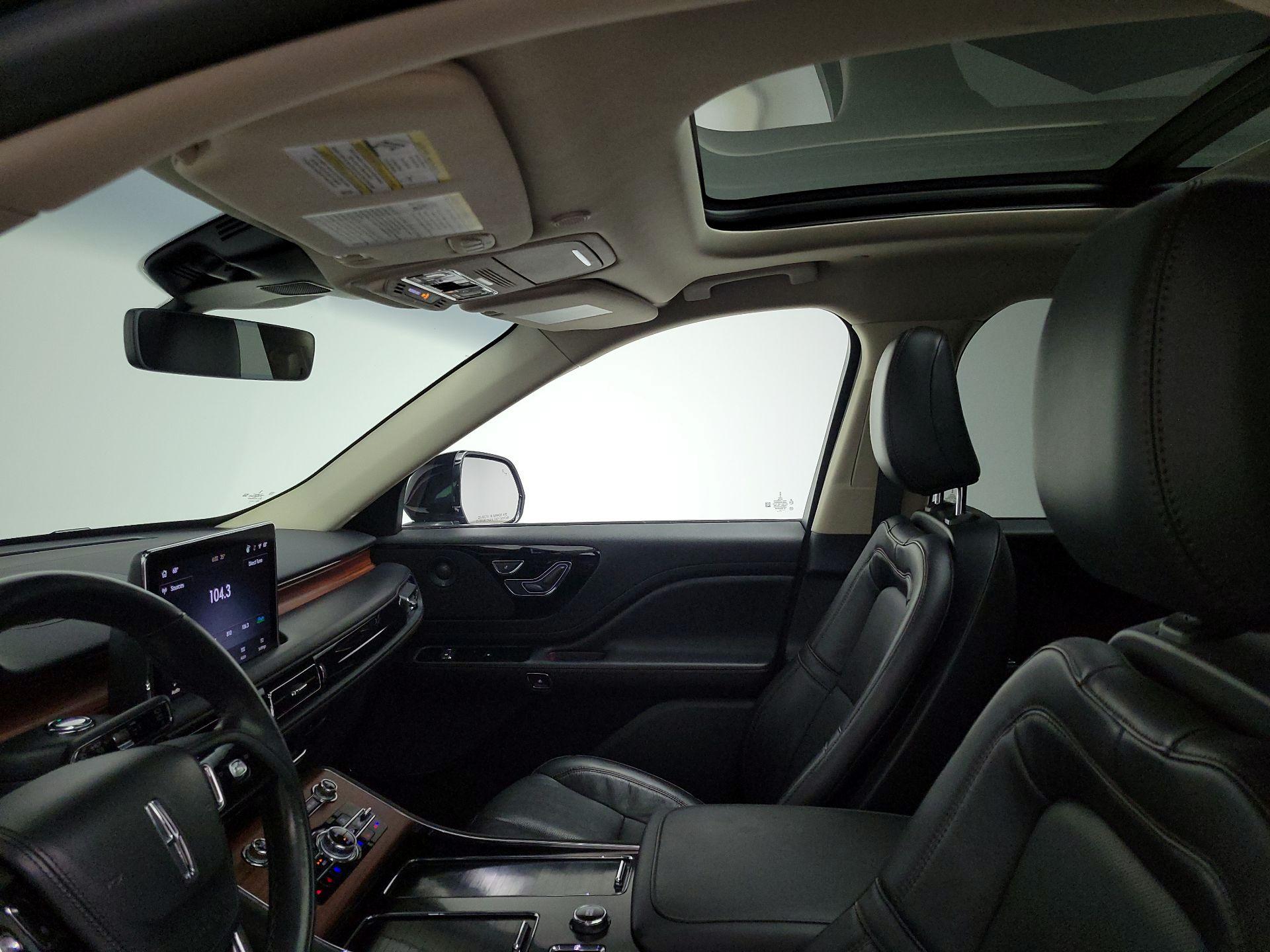 Thumbnail: 2021 Lincoln Aviator - 20