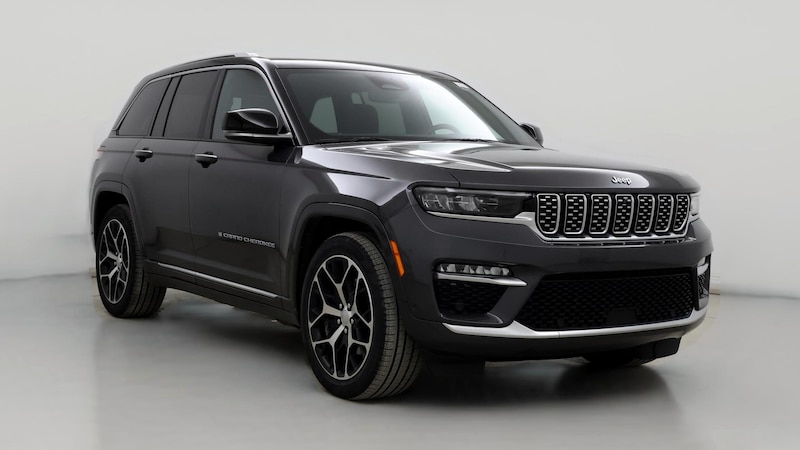 2022 Jeep Grand Cherokee Summit 4xe Hero Image