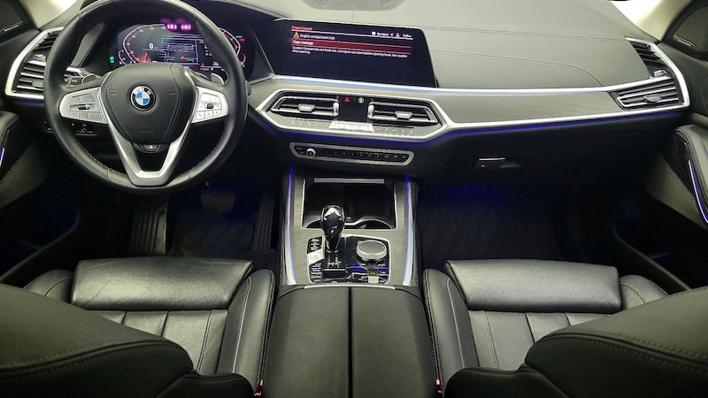 2020 BMW X7 xDrive40i 9