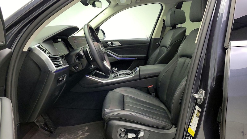2020 BMW X7 xDrive40i 11