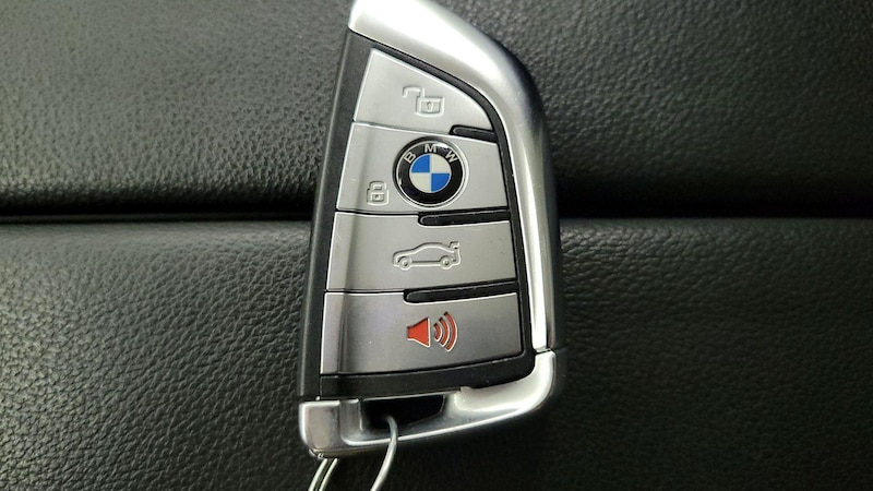 2020 BMW X7 xDrive40i 27