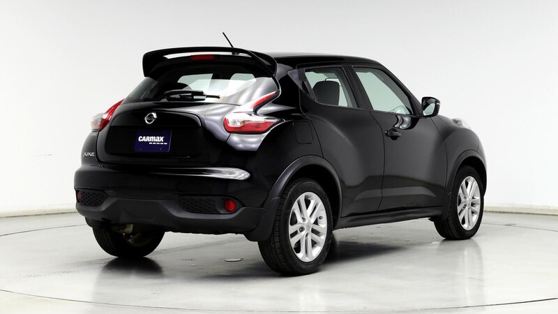 2015 Nissan Juke S 8