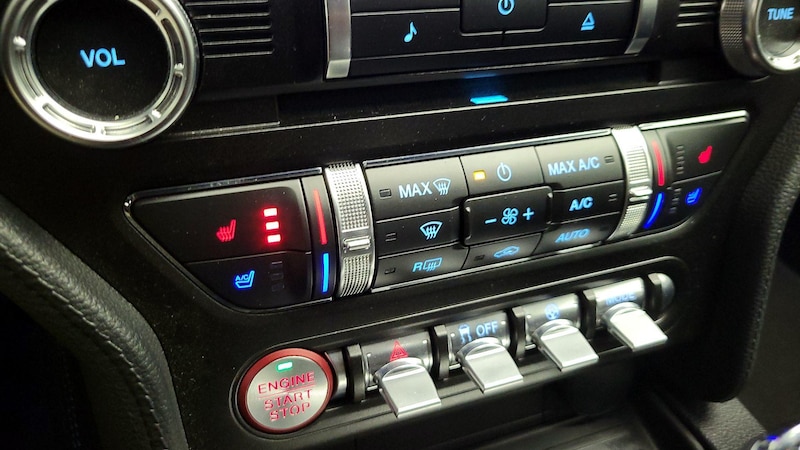 2022 Ford Mustang GT Premium 17