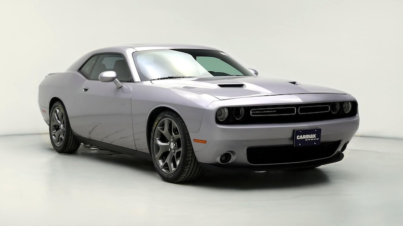 2015 Dodge Challenger SXT Hero Image