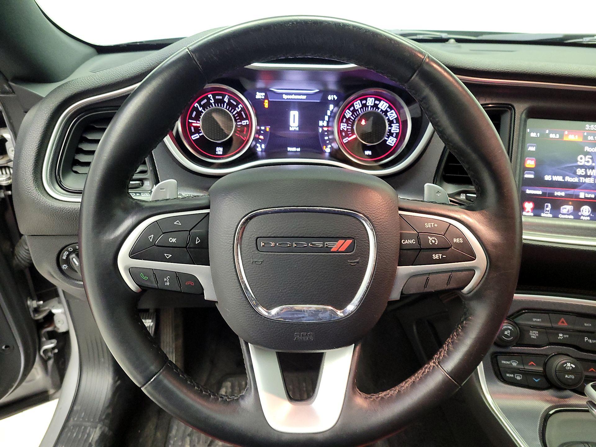 Thumbnail: 2015 Dodge Challenger - 10