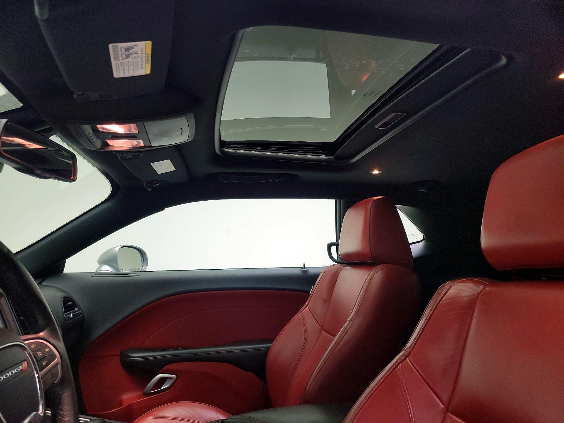 Thumbnail: 2015 Dodge Challenger - 20