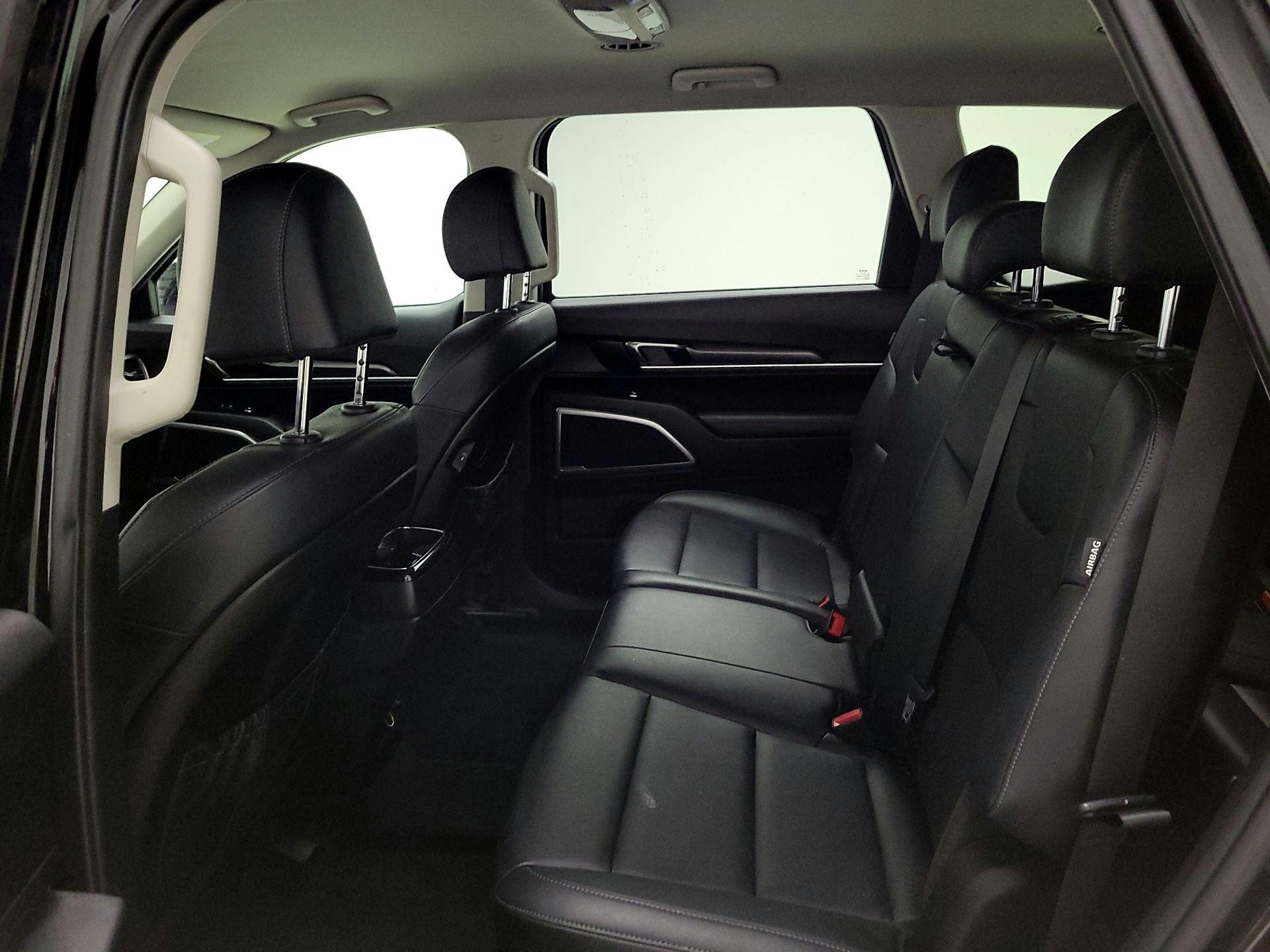 Thumbnail: 2023 Kia Telluride - 20