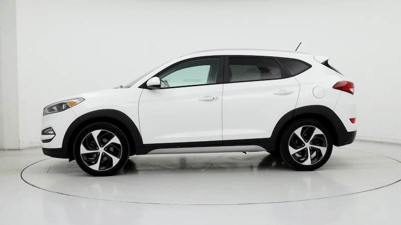 2017 Hyundai Tucson Sport 3