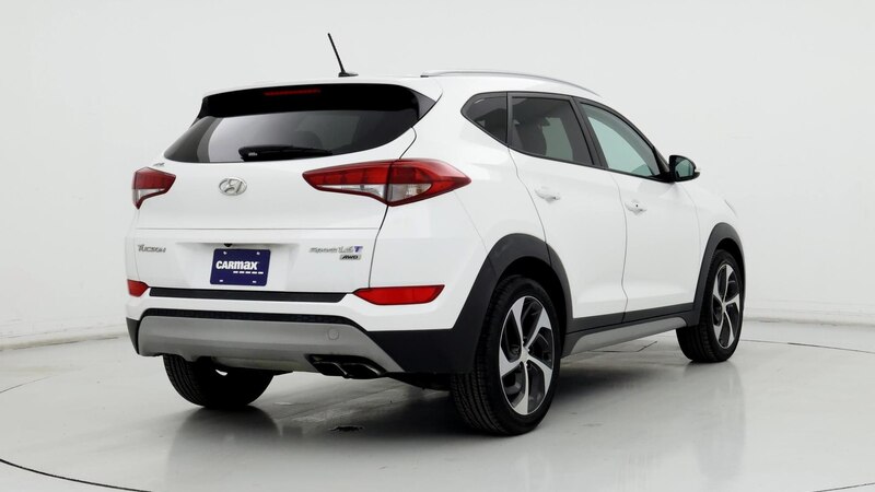 2017 Hyundai Tucson Sport 8