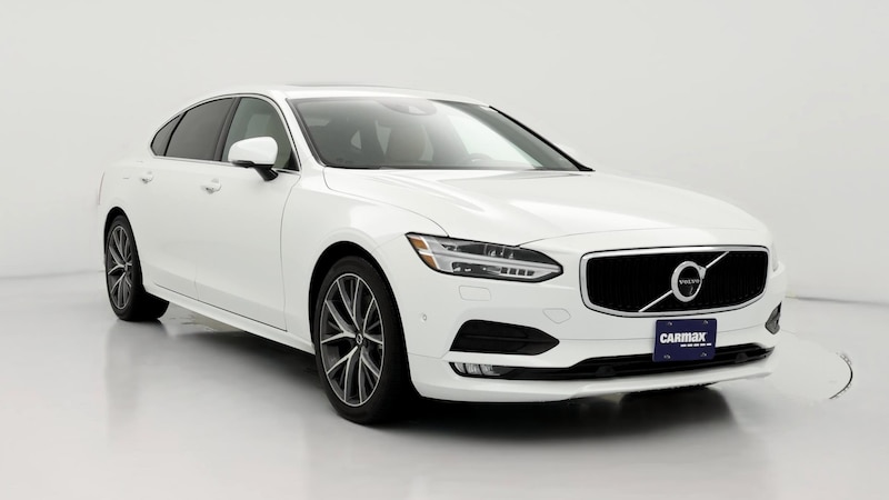 2020 Volvo S90 T6 Momentum Hero Image