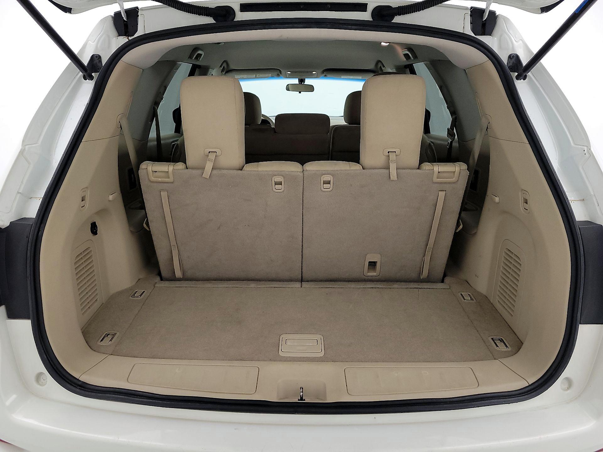 Thumbnail: 2014 Nissan Pathfinder - 20