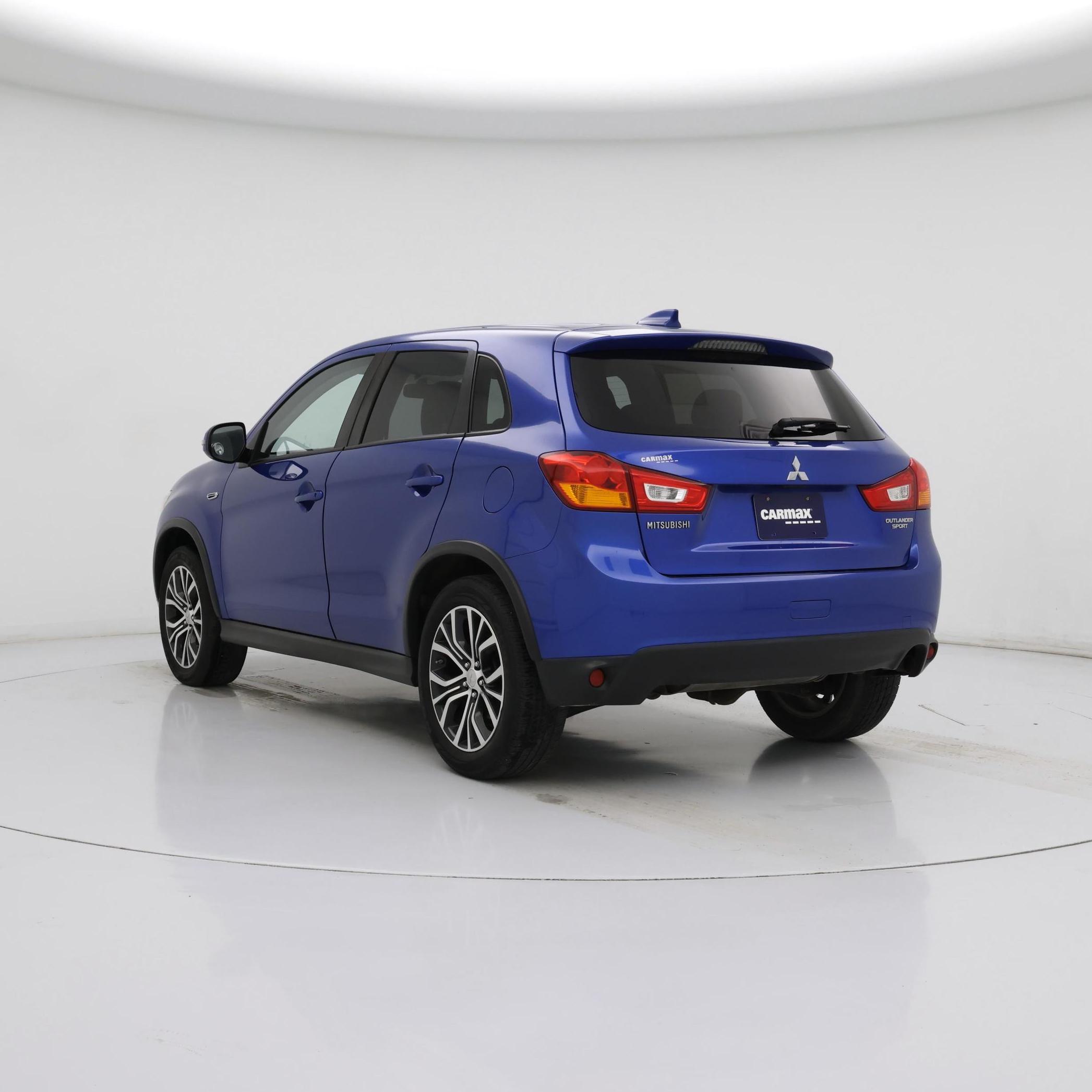 Thumbnail: 2017 Mitsubishi Outlander Sport - 2