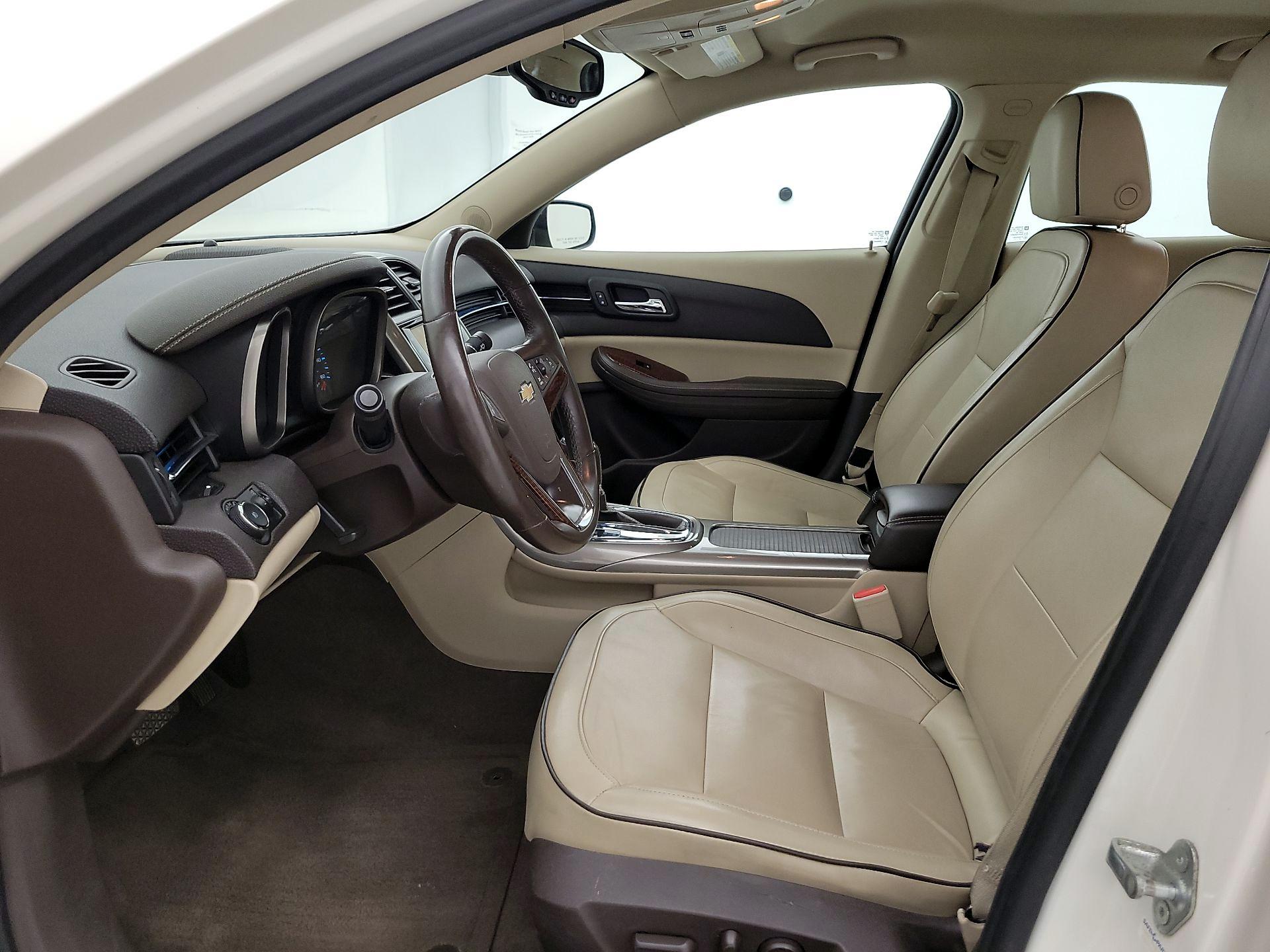Thumbnail: 2013 Chevrolet Malibu - 11