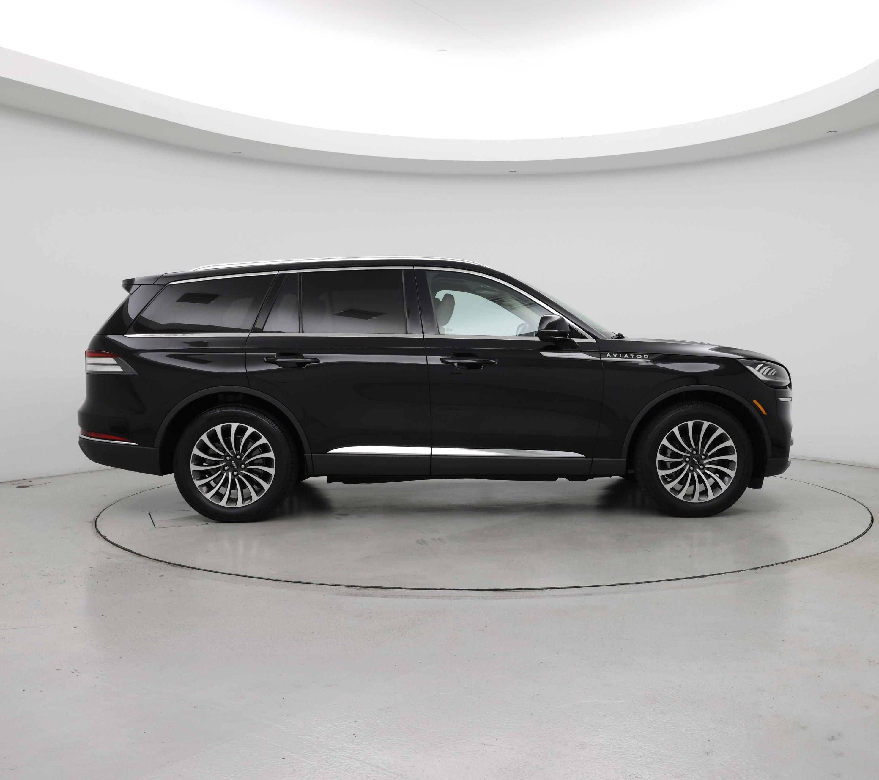 Thumbnail: 2021 Lincoln Aviator - 7