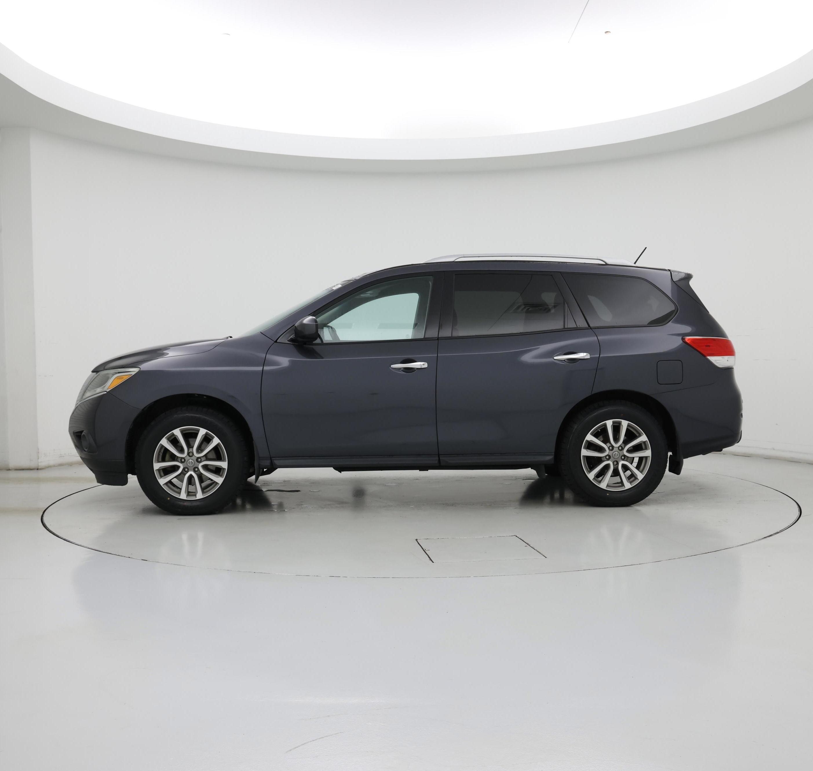 Thumbnail: 2014 Nissan Pathfinder - 3