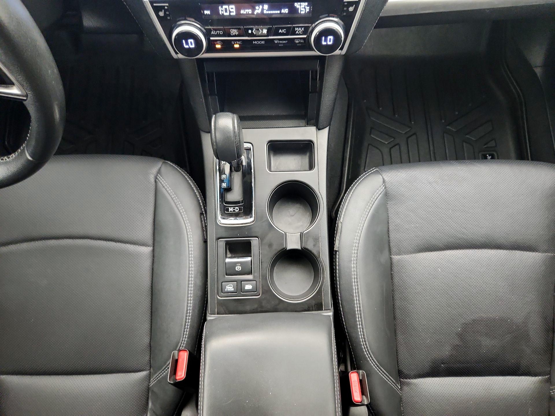 Thumbnail: 2019 Subaru Outback - 18