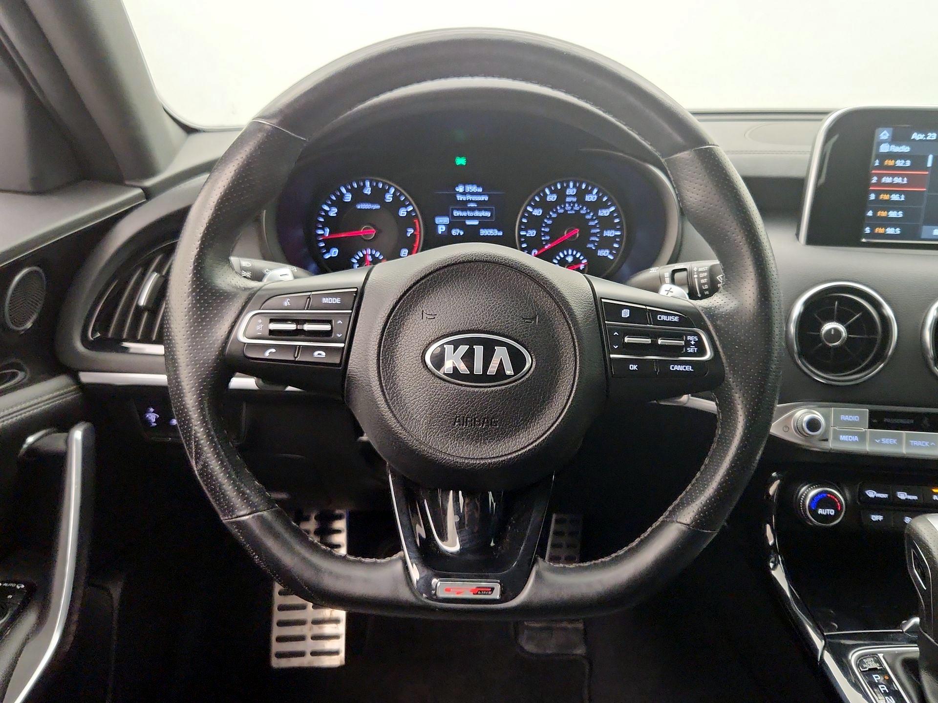 Thumbnail: 2021 Kia Stinger - 10