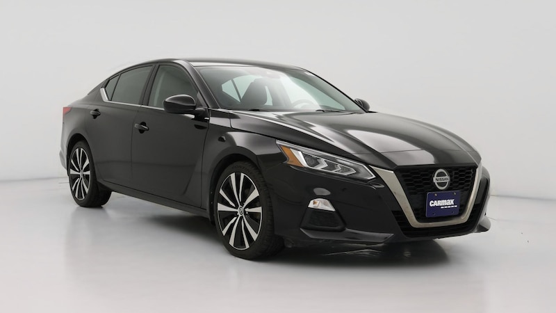 2022 Nissan Altima SR Hero Image