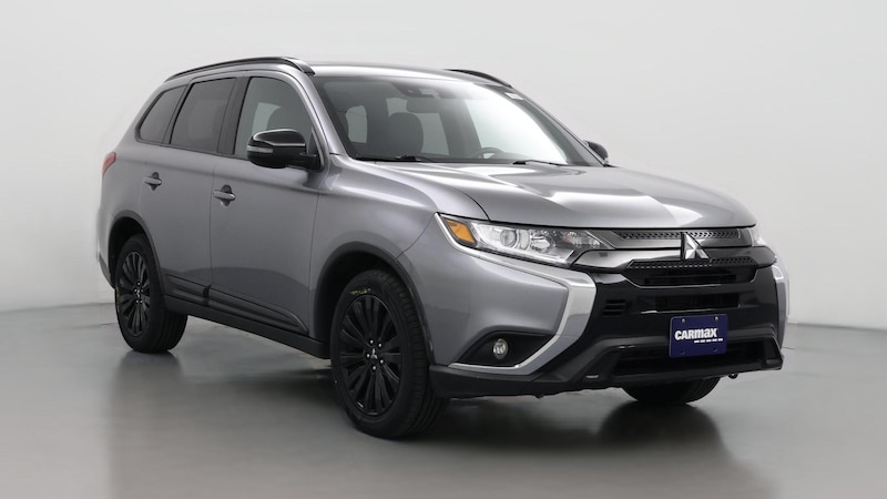 2020 Mitsubishi Outlander LE Hero Image
