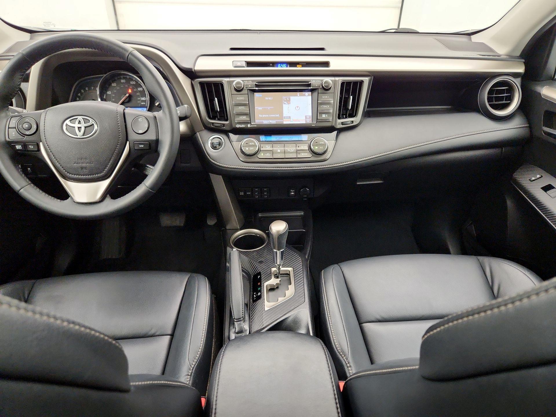 Thumbnail: 2015 Toyota RAV4 - 9