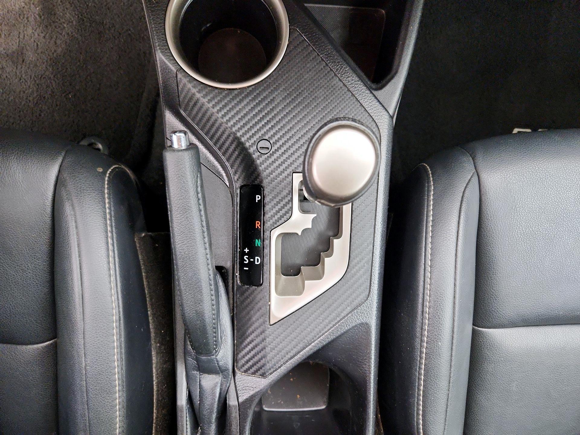 Thumbnail: 2015 Toyota RAV4 - 18