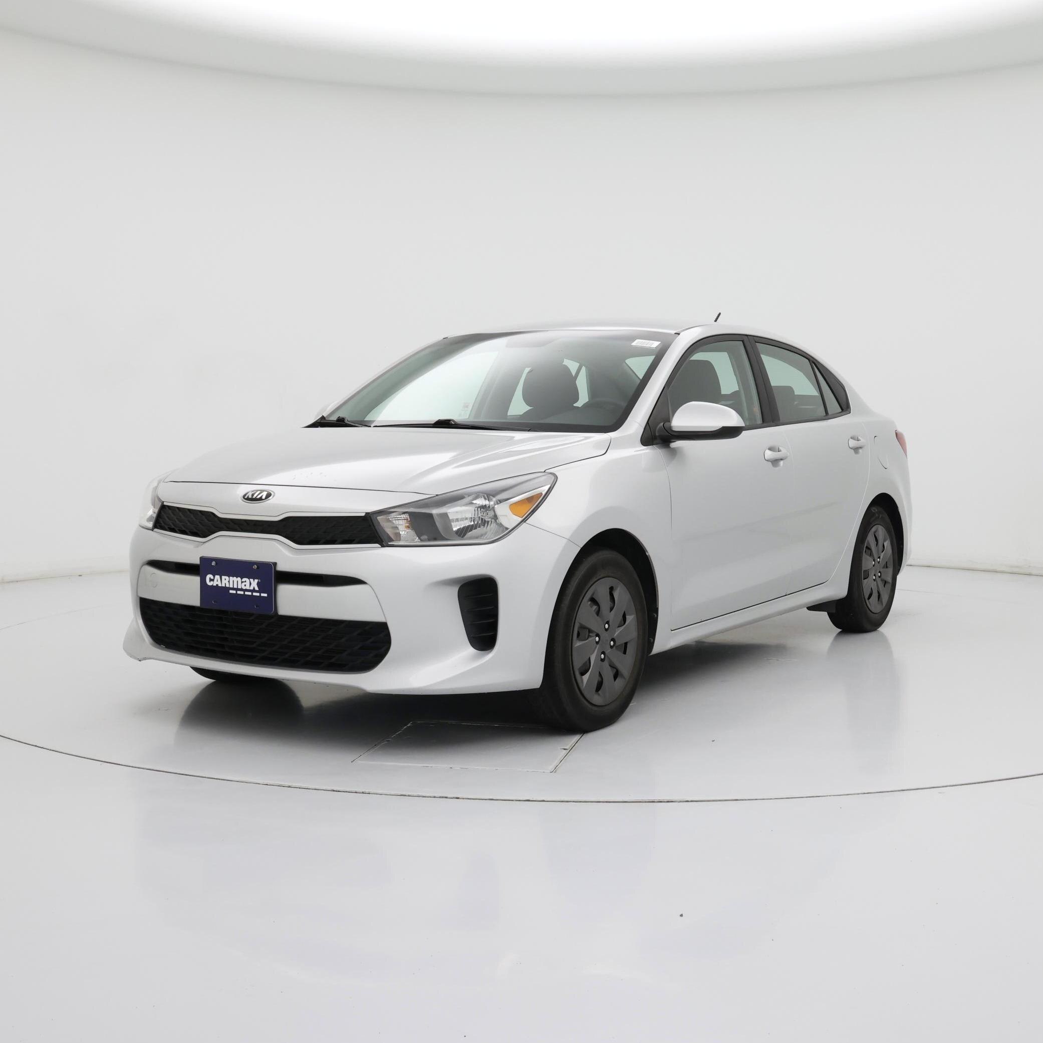 Thumbnail: 2019 Kia Rio - 4