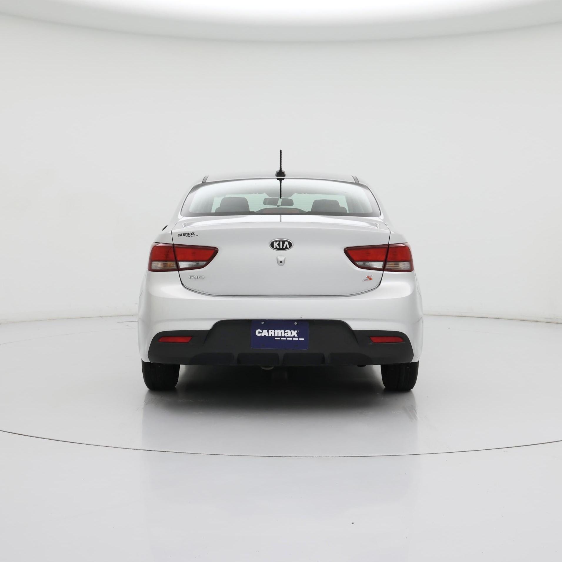Thumbnail: 2019 Kia Rio - 6