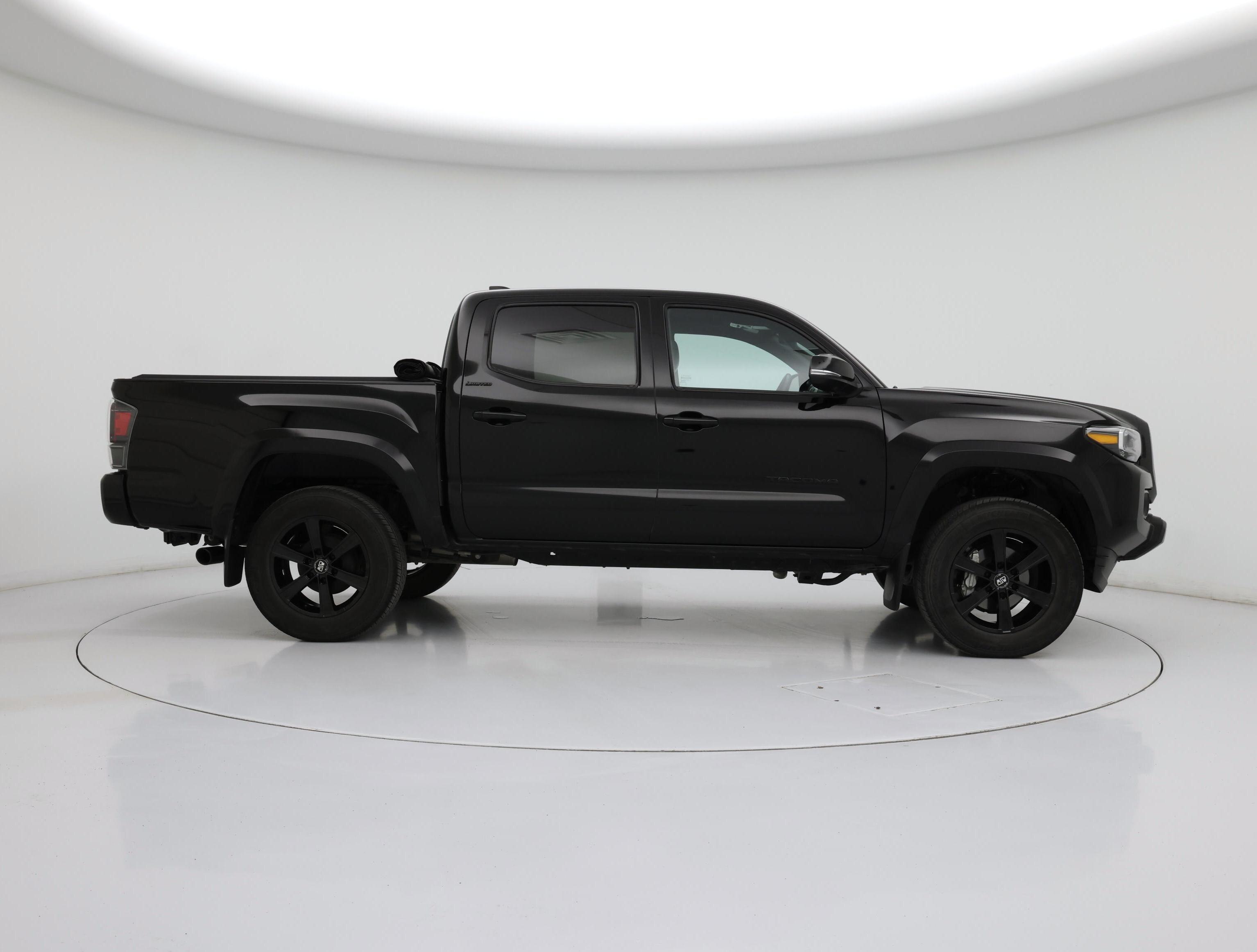 Thumbnail: 2023 Toyota Tacoma - 7