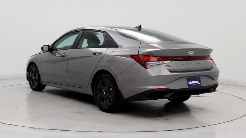 2022 Hyundai Elantra SEL 2