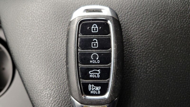 2022 Hyundai Elantra SEL 22