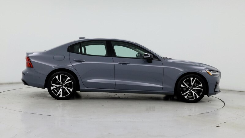 2024 Volvo S60 B5 Plus 7