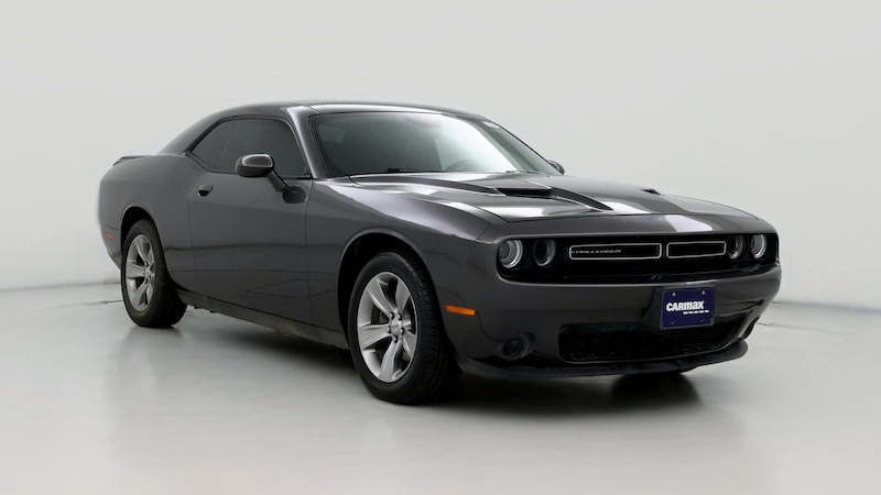 2019 Dodge Challenger SXT Hero Image