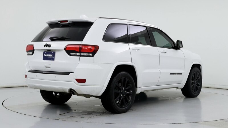 2018 Jeep Grand Cherokee Altitude 8