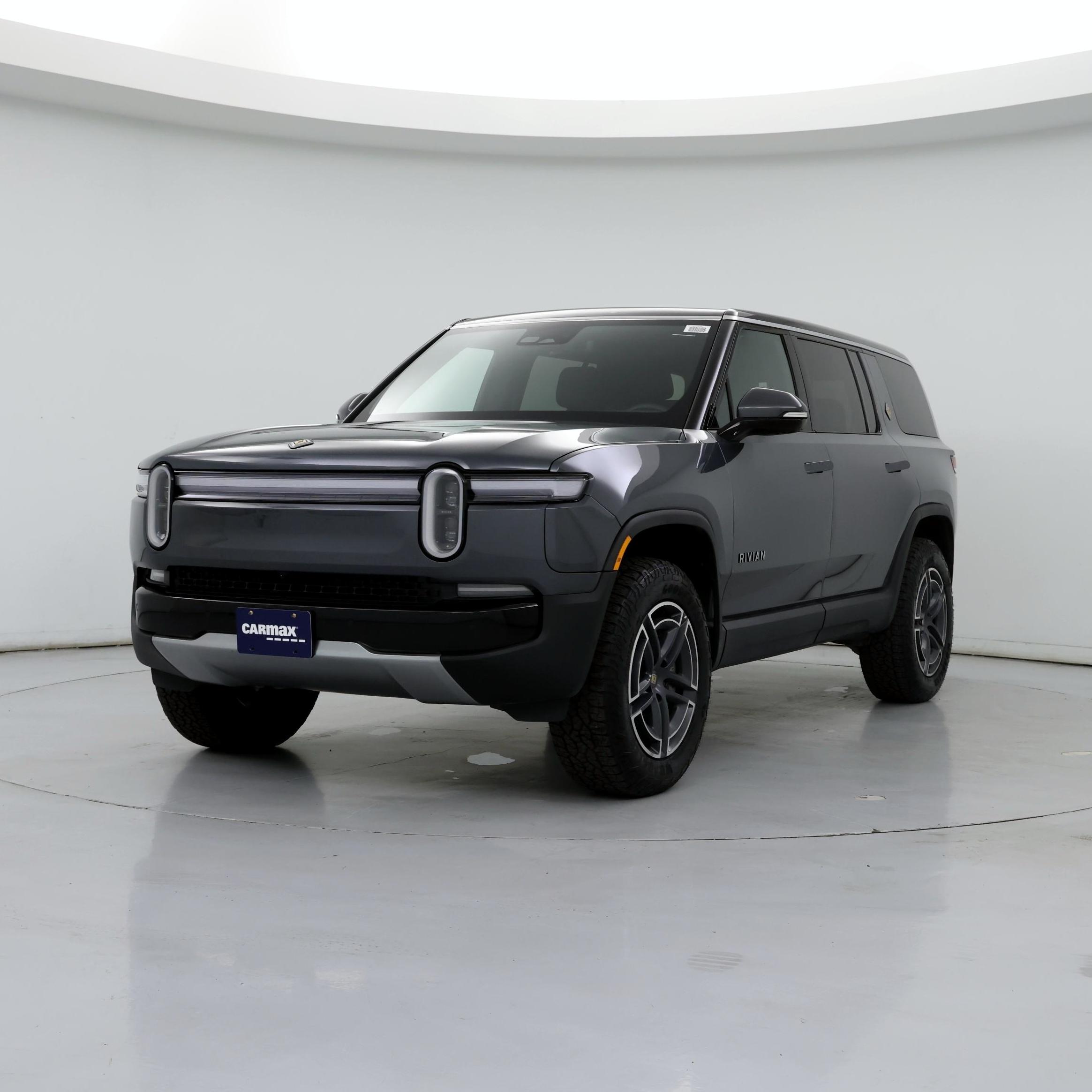Thumbnail: 2025 Rivian R1S - 4
