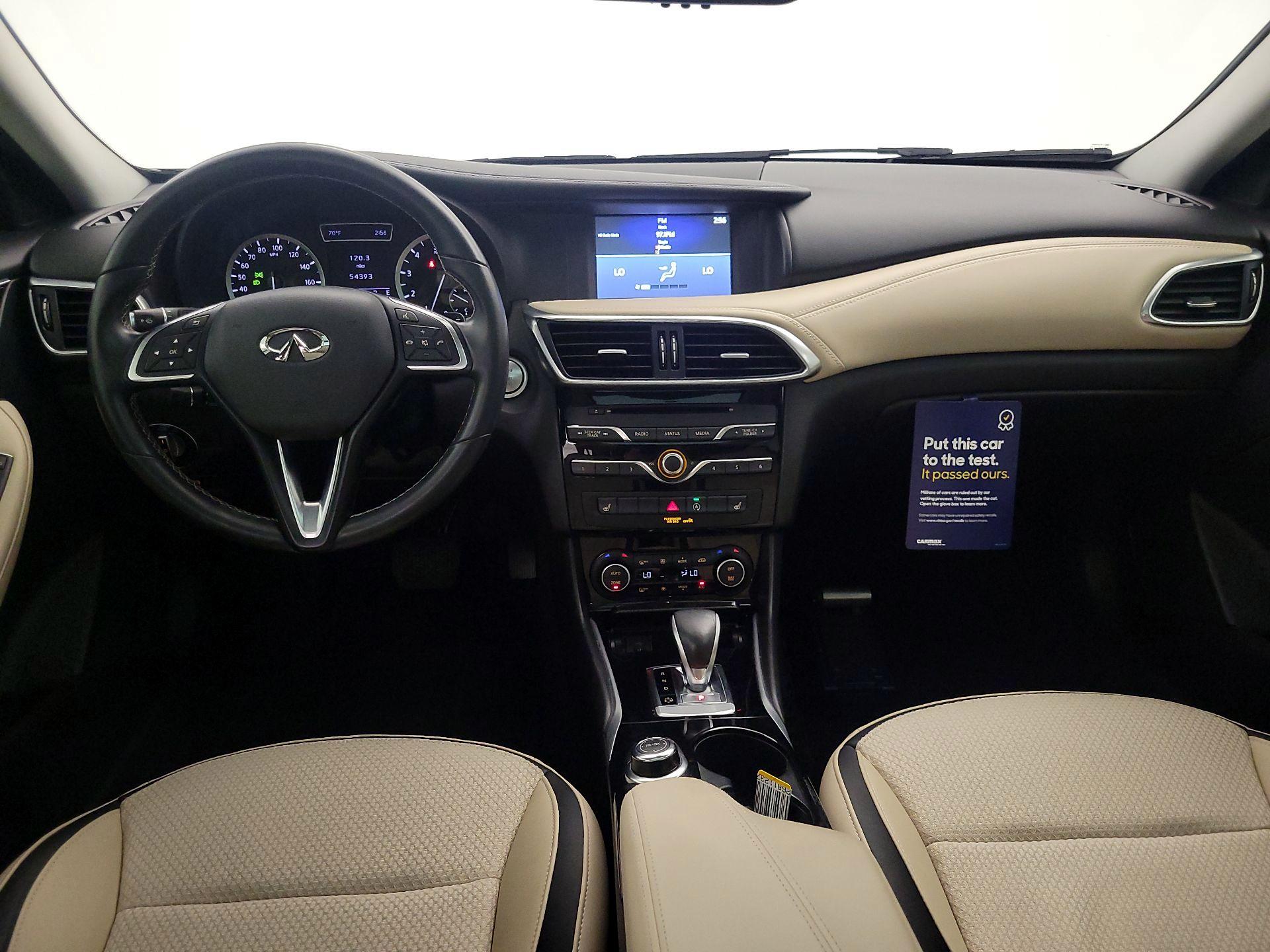 Thumbnail: 2018 INFINITI QX30 - 9
