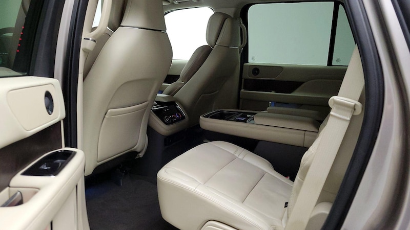 2020 Lincoln Navigator Reserve 19