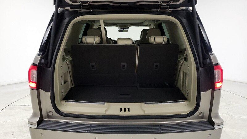 2020 Lincoln Navigator Reserve 21