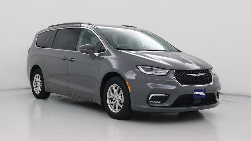 2022 Chrysler Pacifica Touring L Hero Image