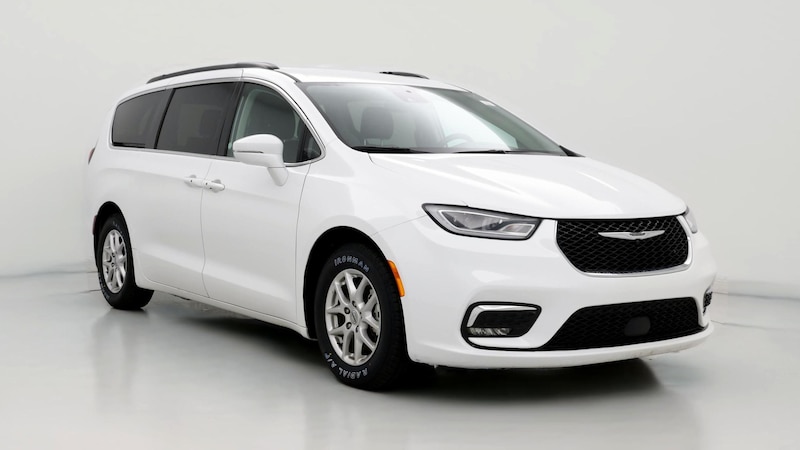 2022 Chrysler Pacifica Touring L Hero Image