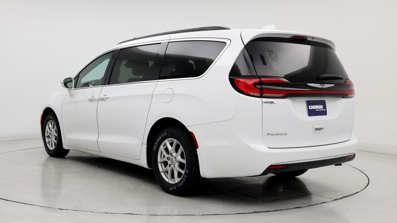 2022 Chrysler Pacifica Touring L 2