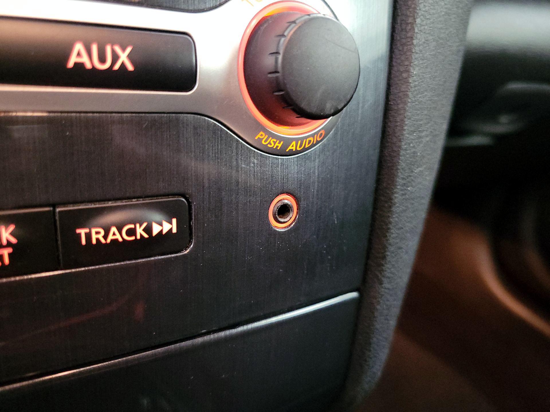 Thumbnail: 2014 Nissan Maxima - 17