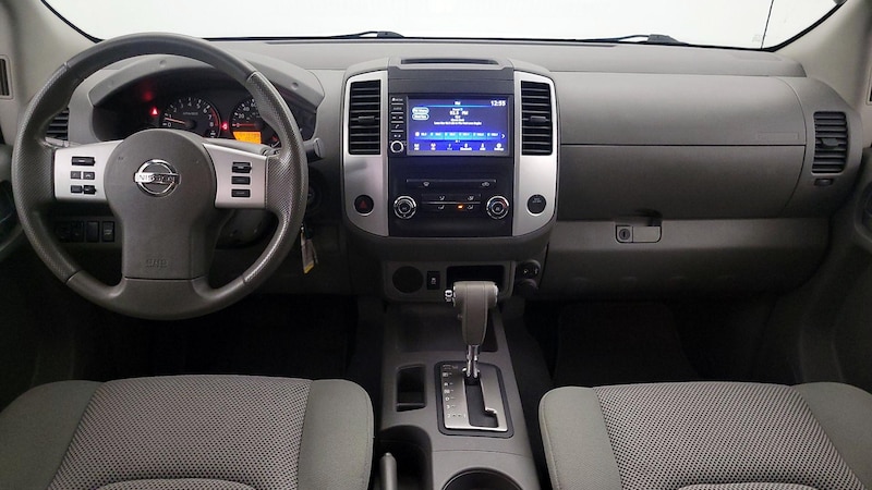 2019 Nissan Frontier SV 9