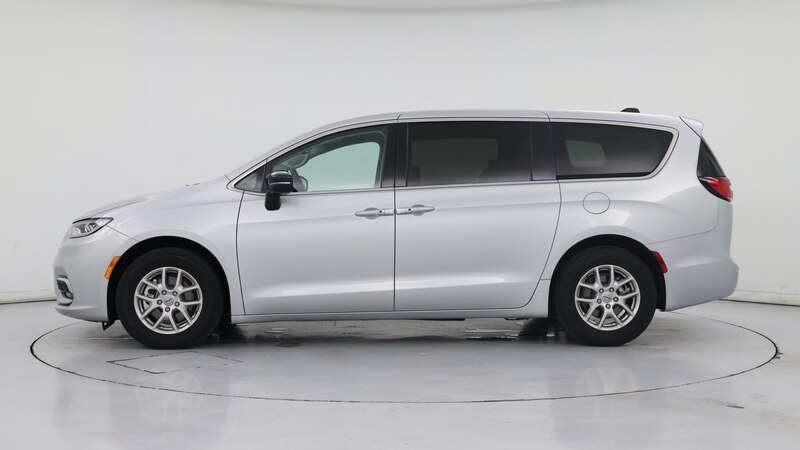 2024 Chrysler Pacifica Touring L 3