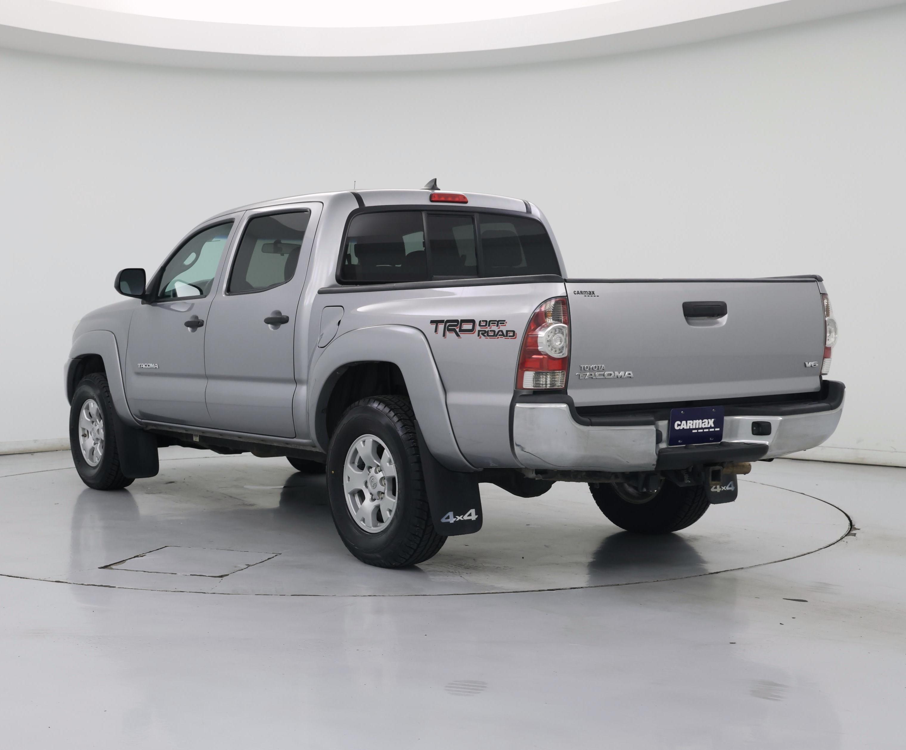Thumbnail: 2015 Toyota Tacoma - 2