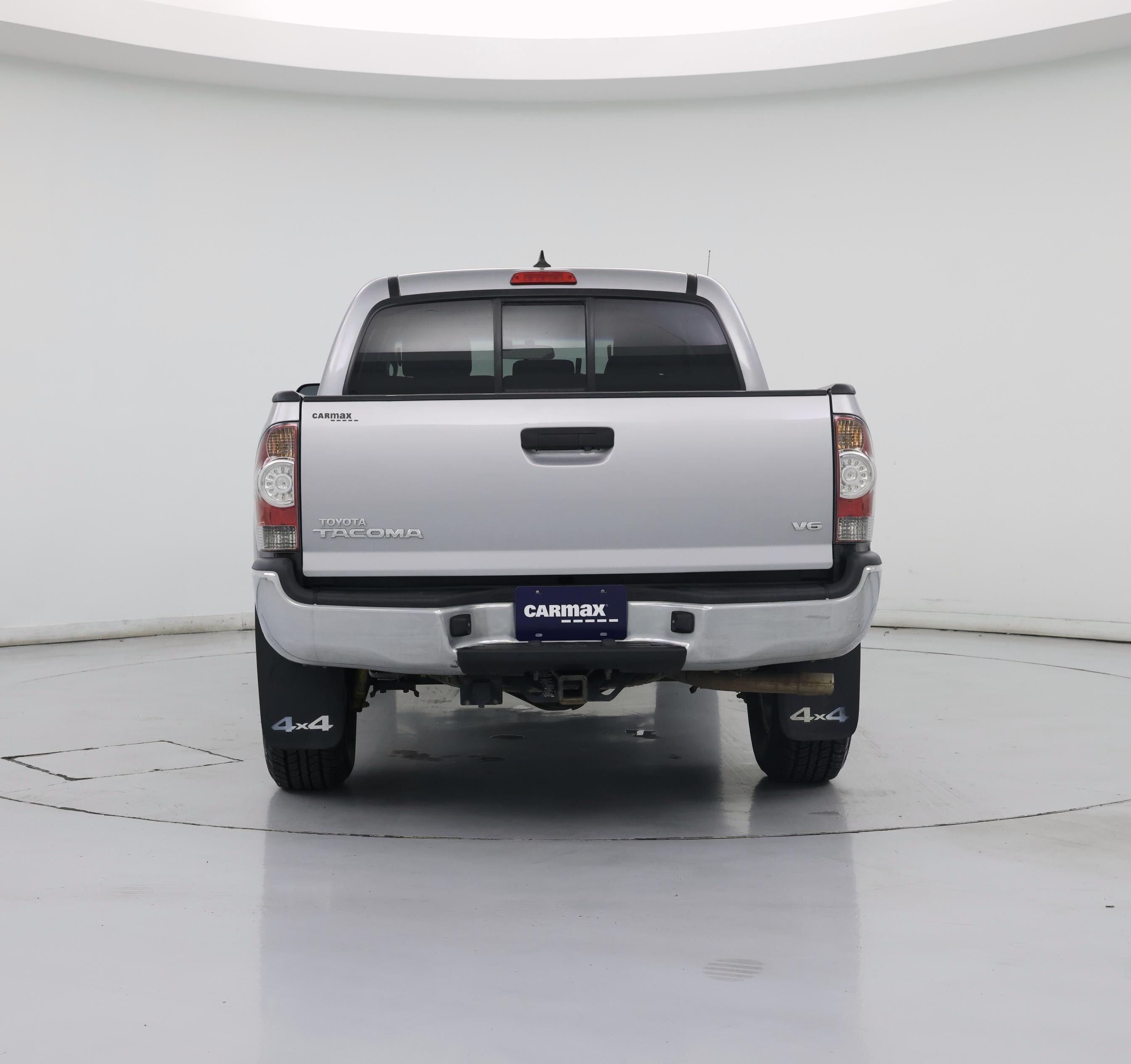 Thumbnail: 2015 Toyota Tacoma - 6