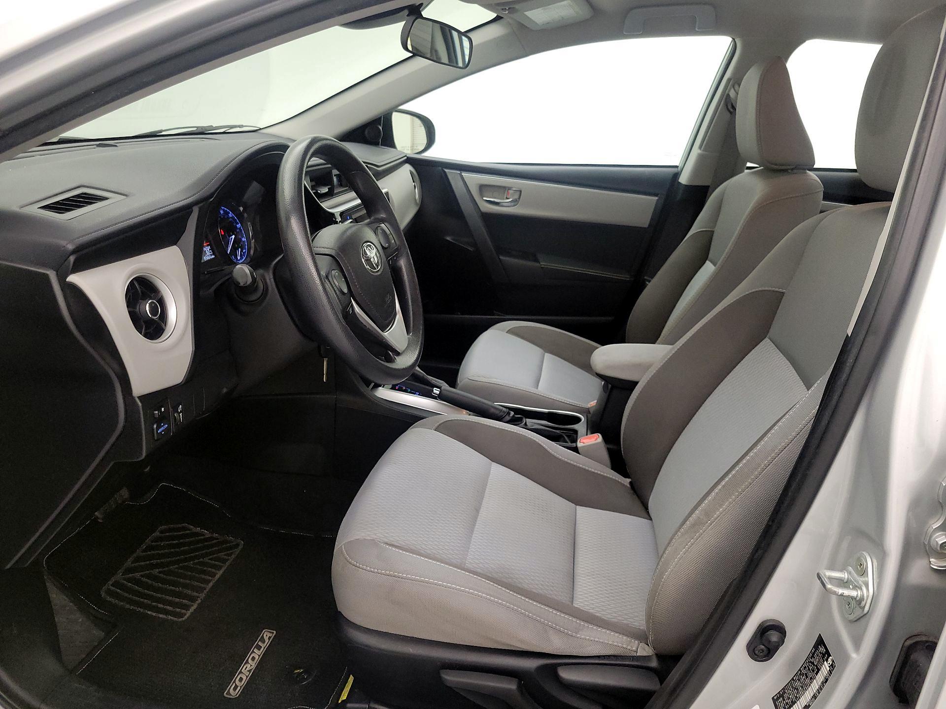 Thumbnail: 2017 Toyota Corolla - 11