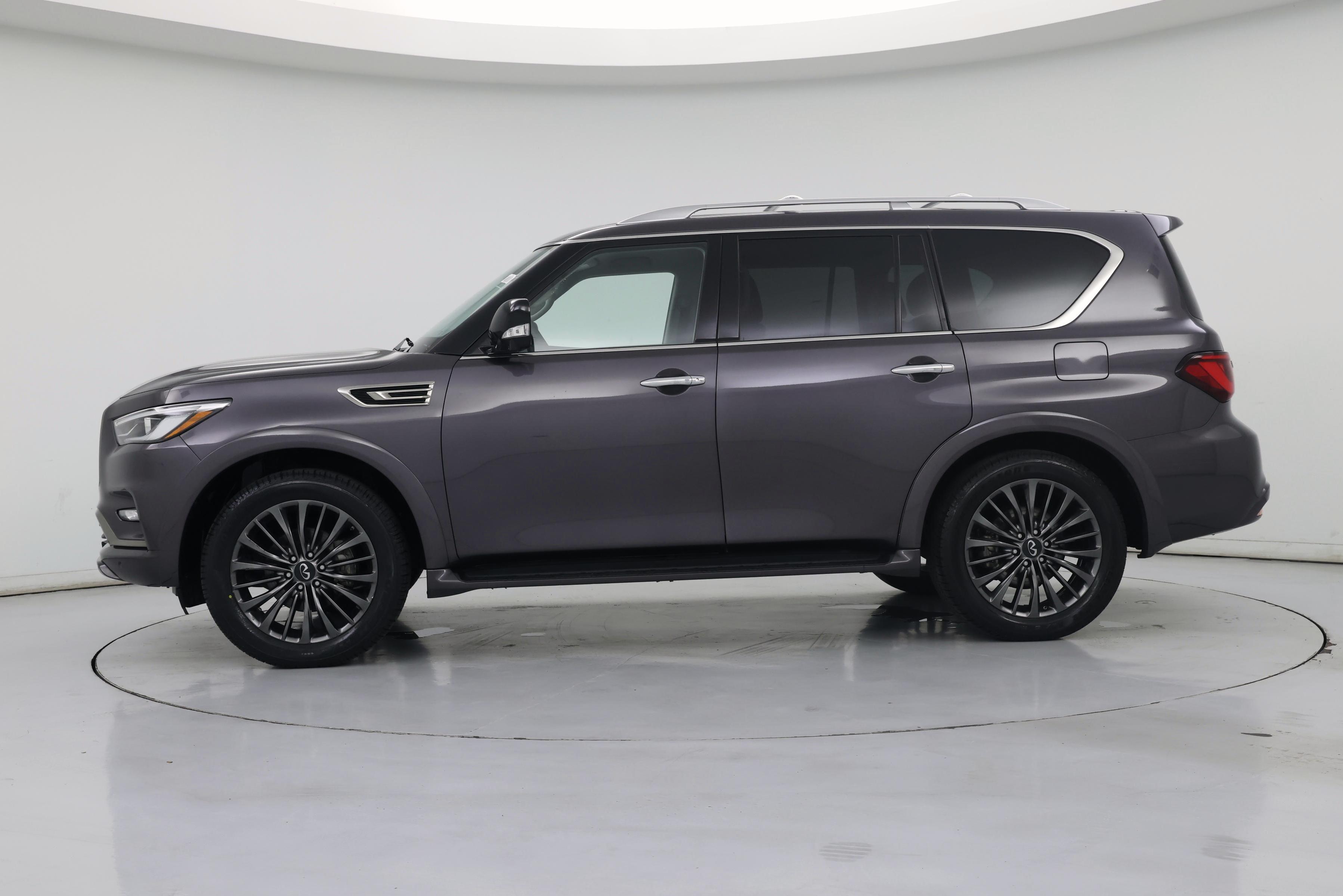 Thumbnail: 2023 INFINITI QX80 - 3