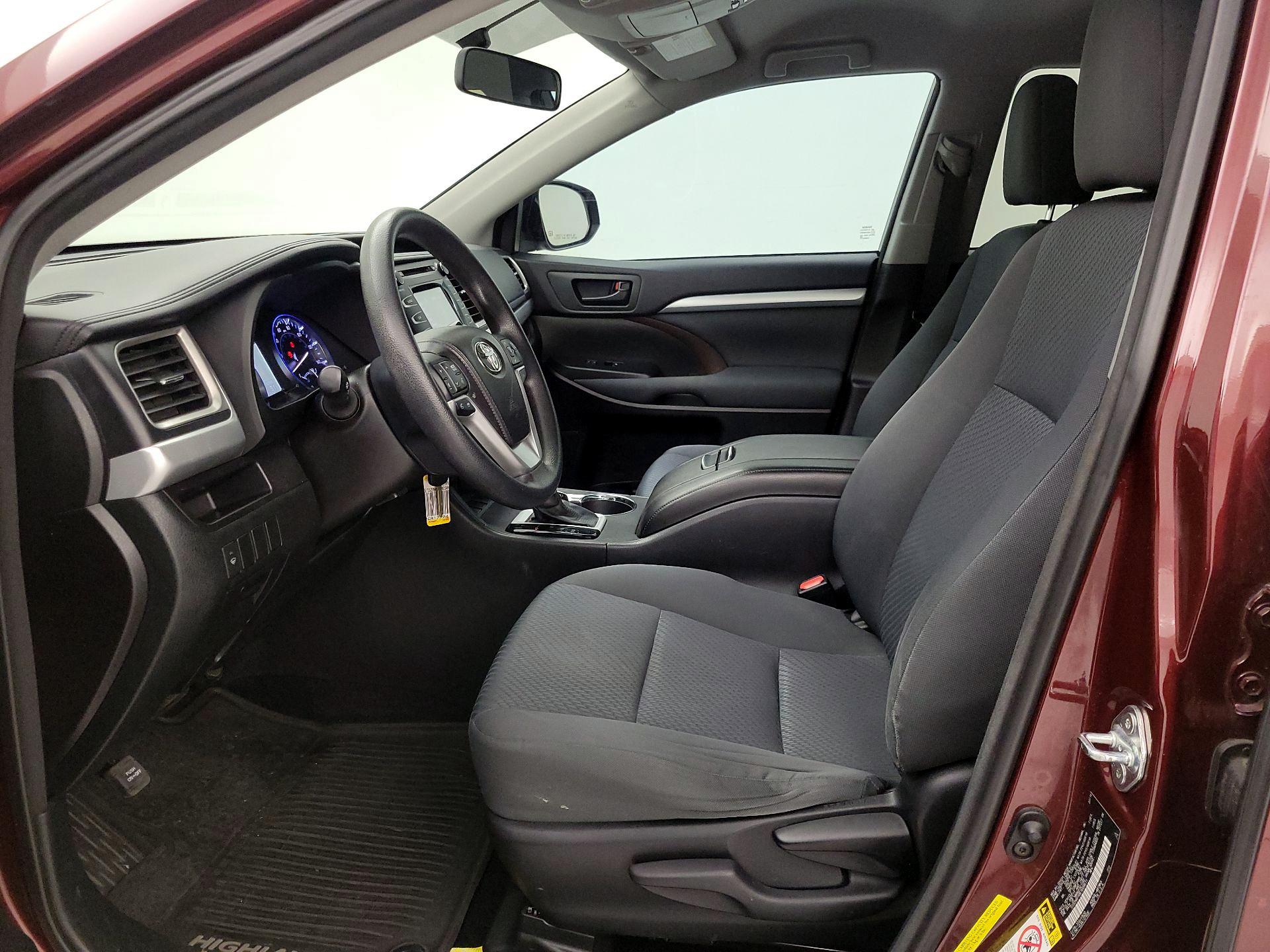 Thumbnail: 2014 Toyota Highlander - 11