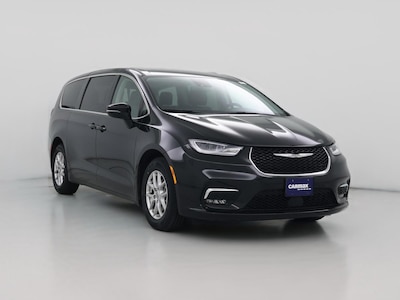 2023 Chrysler Pacifica Touring L -
                Mckinney, TX